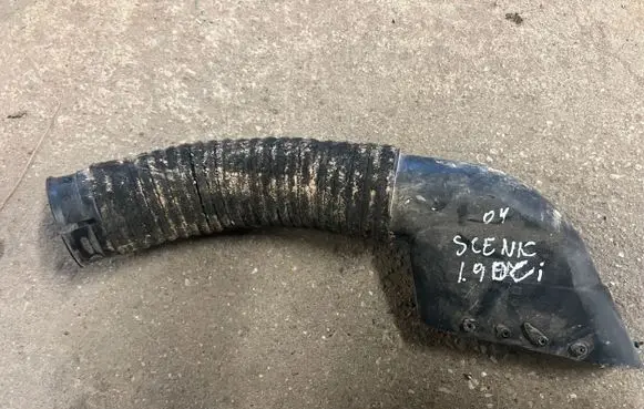Renault Scenic II - Grand scenic II Air intake duct part 8200177232