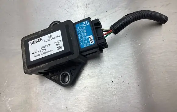 Subaru Outback ESP acceleration yaw rate sensor 0265005254 0027085 04029