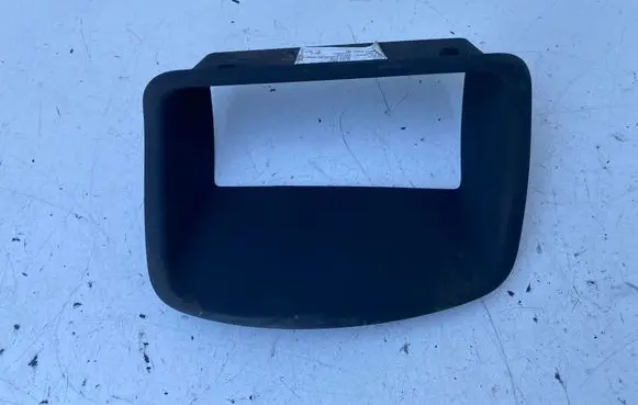 Mercedes-Benz C W205 Radio/GPS head unit trim 2631520 2631514