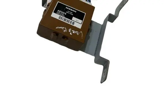 Nissan Leaf I (ZE0) Parking PDC control unit/module 15181110440