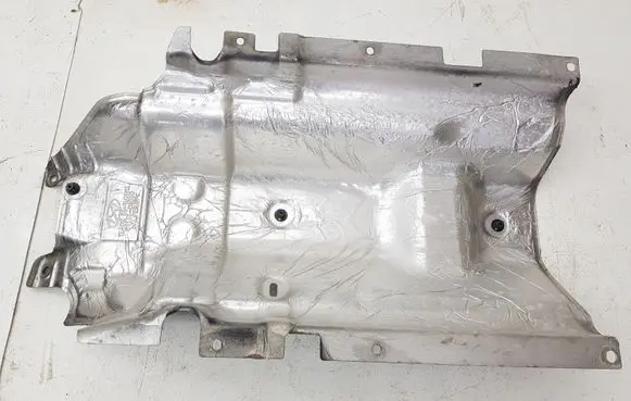 Hyundai Tucson TL Exhaust heat shield 84134D3500