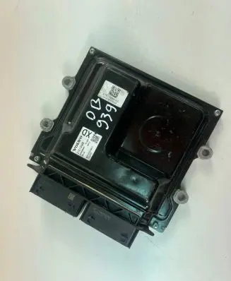 Volvo V70 Engine control unit/module ECU 31312486