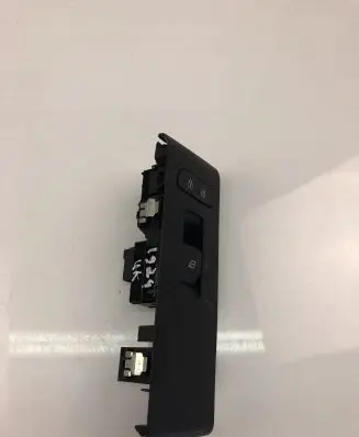 Volvo XC40 Electric window control switch 31456060