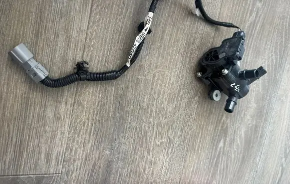 Toyota bZ4X Electric auxiliary coolant/water pump VN0823000110 G920842040