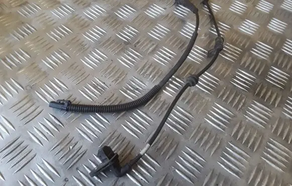 KIA Rio ABS brake wheel speed sensor 598101W000