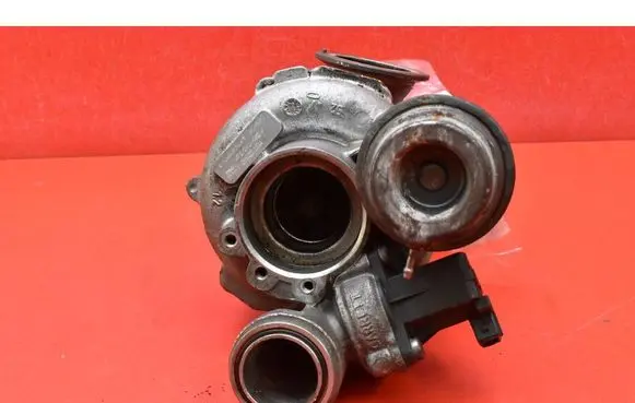 BMW 7 F01 F02 F03 F04 Turbo system vacuum part 7576985