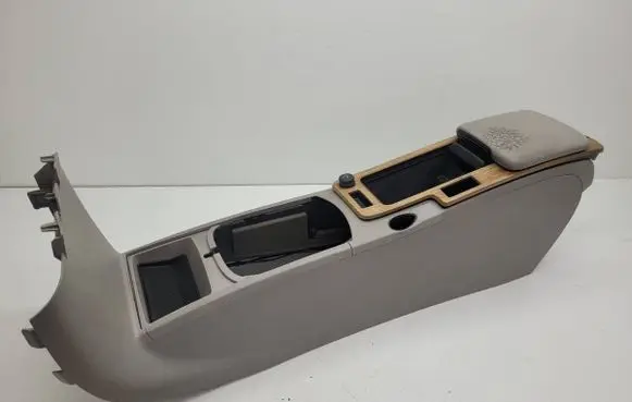 Volvo V50 Center console 30755374