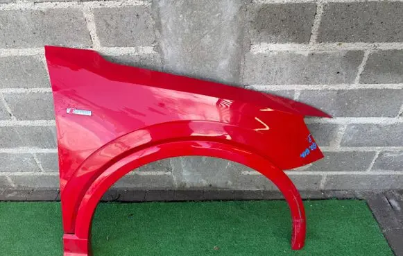 Audi Q2 - Fender 
