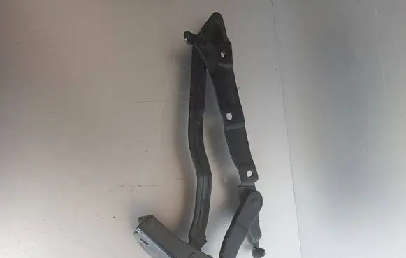 Audi A8 S8 D3 4E Tailgate/trunk/boot hinge 4E0827299G
