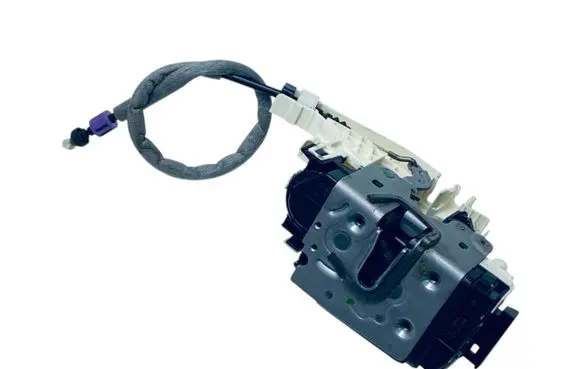 Mercedes-Benz ML W166 Front door lock A1667200435