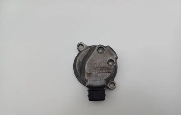 Audi A6 S6 C5 4B Camshaft position sensor 058905161B
