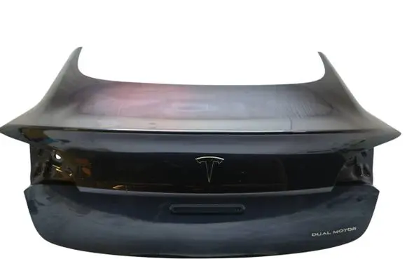 Tesla Model 3 Tailgate/trunk/boot lid