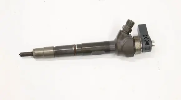 Skoda Octavia Mk3 (5E) Fuel injector 04L130277AJ