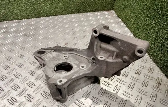 Volkswagen Crafter Engine mounting bracket 04L145169 ENAC46000 GD0190536HB