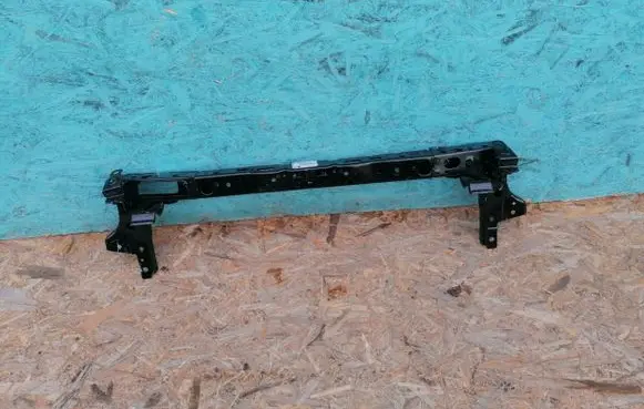 Top upper radiator support slam panel