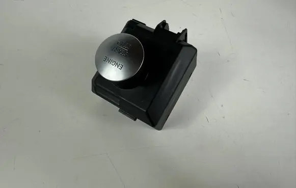 Mercedes-Benz GLA W156 Ignition lock A2469055103
