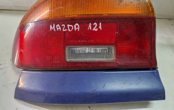 Mazda 121 Rear/tail lights 22061364