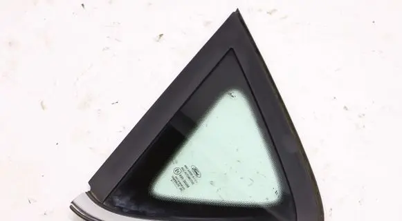 Ford Fiesta Rear side window