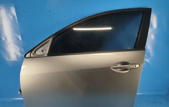 Mazda 3 II Front door BBY45902XF