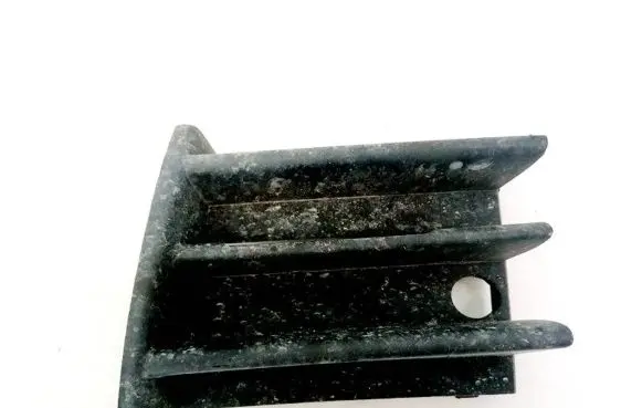 Skoda Octavia Mk2 (1Z) Front bumper lower grill 1Z0853665