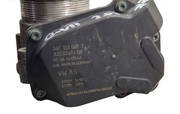 Volkswagen Golf VII Throttle valve 06F133062T A2C82494100
