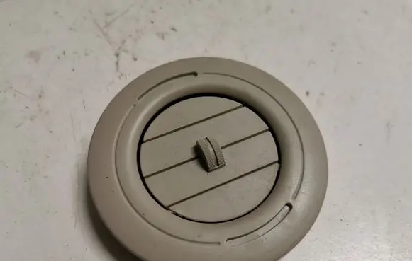 Dodge Durango Air vent grill in roof 