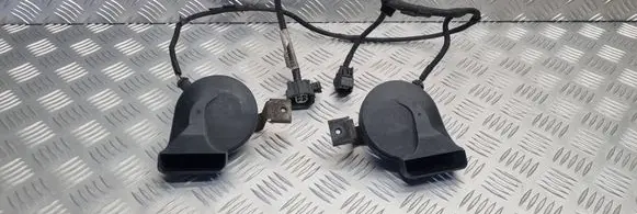 Volvo V70 Horn signal 9178849 91788480 9452612
