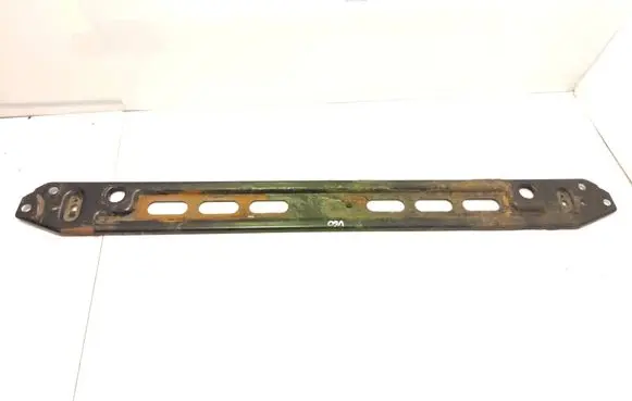 Volvo V60 Radiator mount bracket 31368100