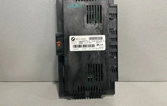 BMW 3 E90 E91 Light module LCM 9241005 5324848G5 9241011