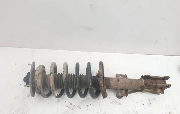Volvo XC90 Front shock absorber/damper 30683104A 824904000692
