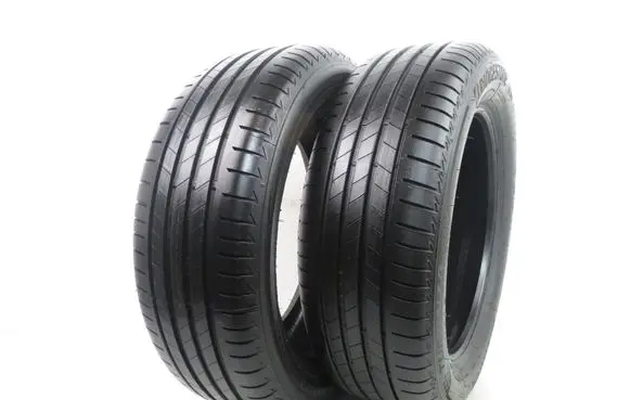 Volkswagen Golf V R16 summer tire 