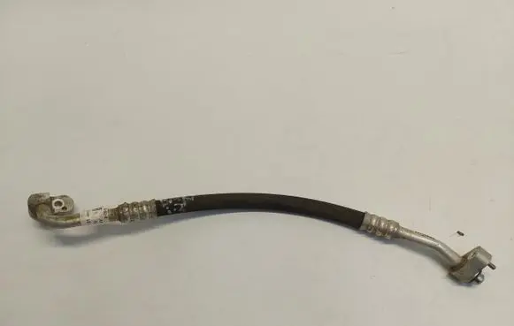 Air conditioning (A/C) pipe/hose