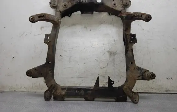 Opel Zafira B Front subframe