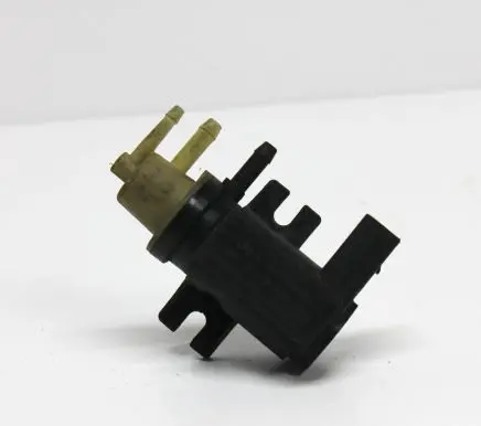 Audi A4 S4 B7 8E 8H Turbo solenoid valve 1K0906627A