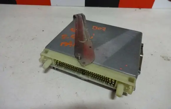 Volvo S70 V70 V70 XC Engine control unit/module P01270297