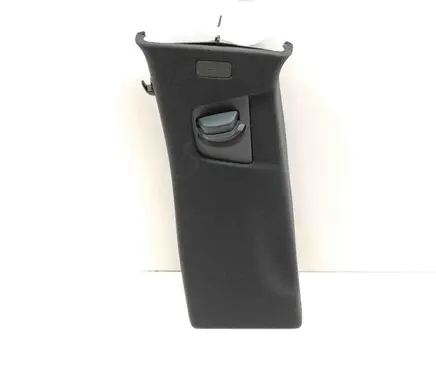 (B) pillar trim (bottom)