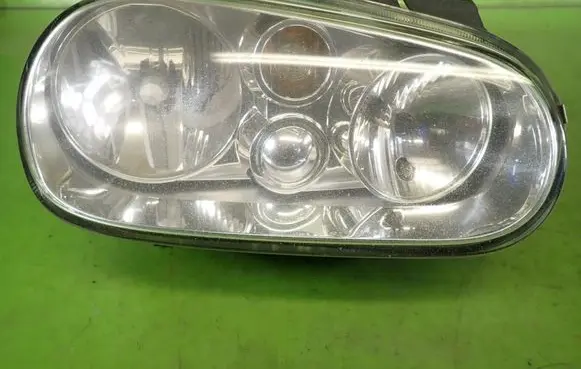 Volkswagen Golf IV Headlight/headlamp