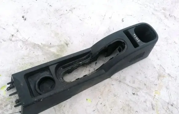 Peugeot 1007 Cup holder 