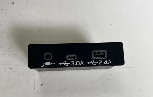 Subaru Outback (BT) USB control unit 86257AN10A