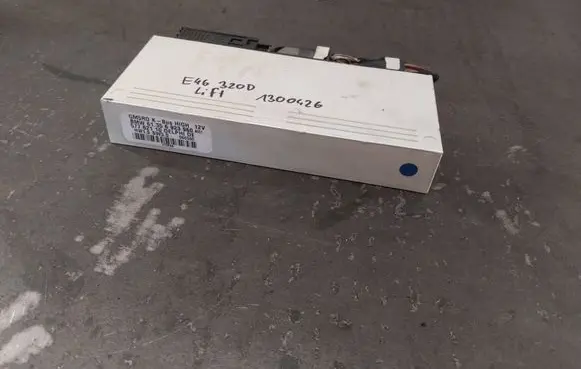 BMW 3 E46 Comfort/convenience module 6923960 61356923960