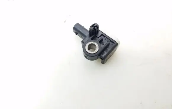 Mercedes-Benz B W246 W242 Airbag deployment crash/impact sensor A1668210151