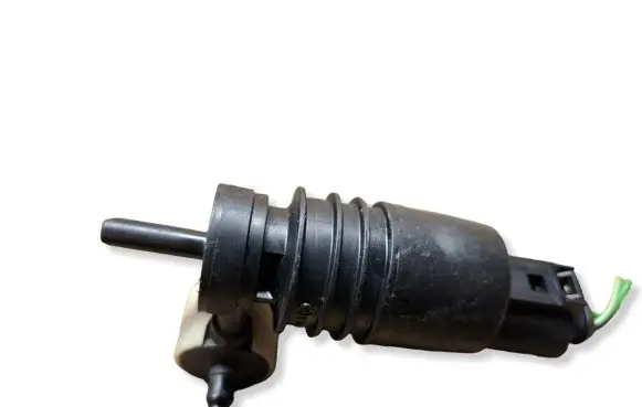 Volkswagen Touran II Windscreen/windshield washer pump 1K6955651 3122789