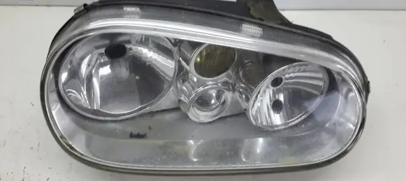 Volkswagen Golf IV Headlight/headlamp