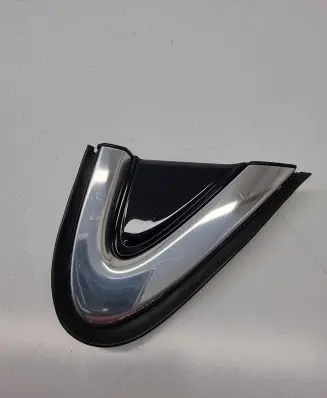 Lexus RX 450H Fender end trim 6011748030