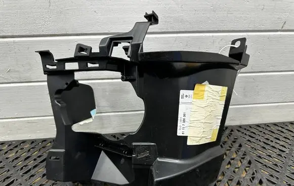 BMW 3 F30 F35 F31 Front bumper mounting bracket 7386361 15857711