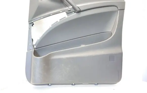 Mercedes-Benz Vito Viano W639 Front door card panel trim