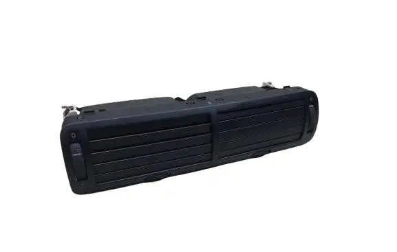 Volkswagen PASSAT B5 Dash center air vent grill 3B0819728D