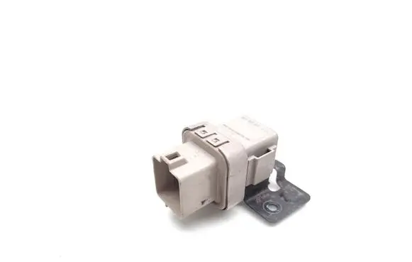 KIA Sorento Glow plug pre-heat relay 36833-2F155