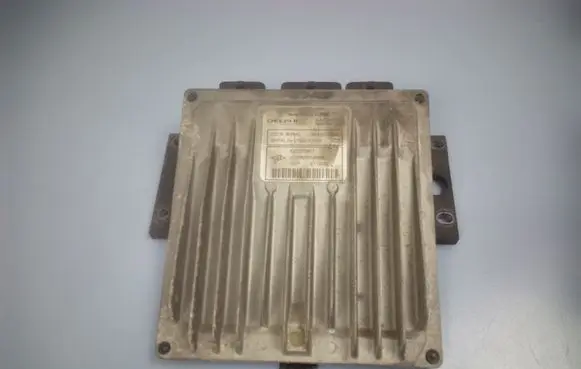 Nissan Almera N16 Engine control unit/module 8200275911 8200129866