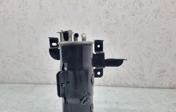 Audi A6 S6 C6 4F Fuel filter housing 4F0201987E
